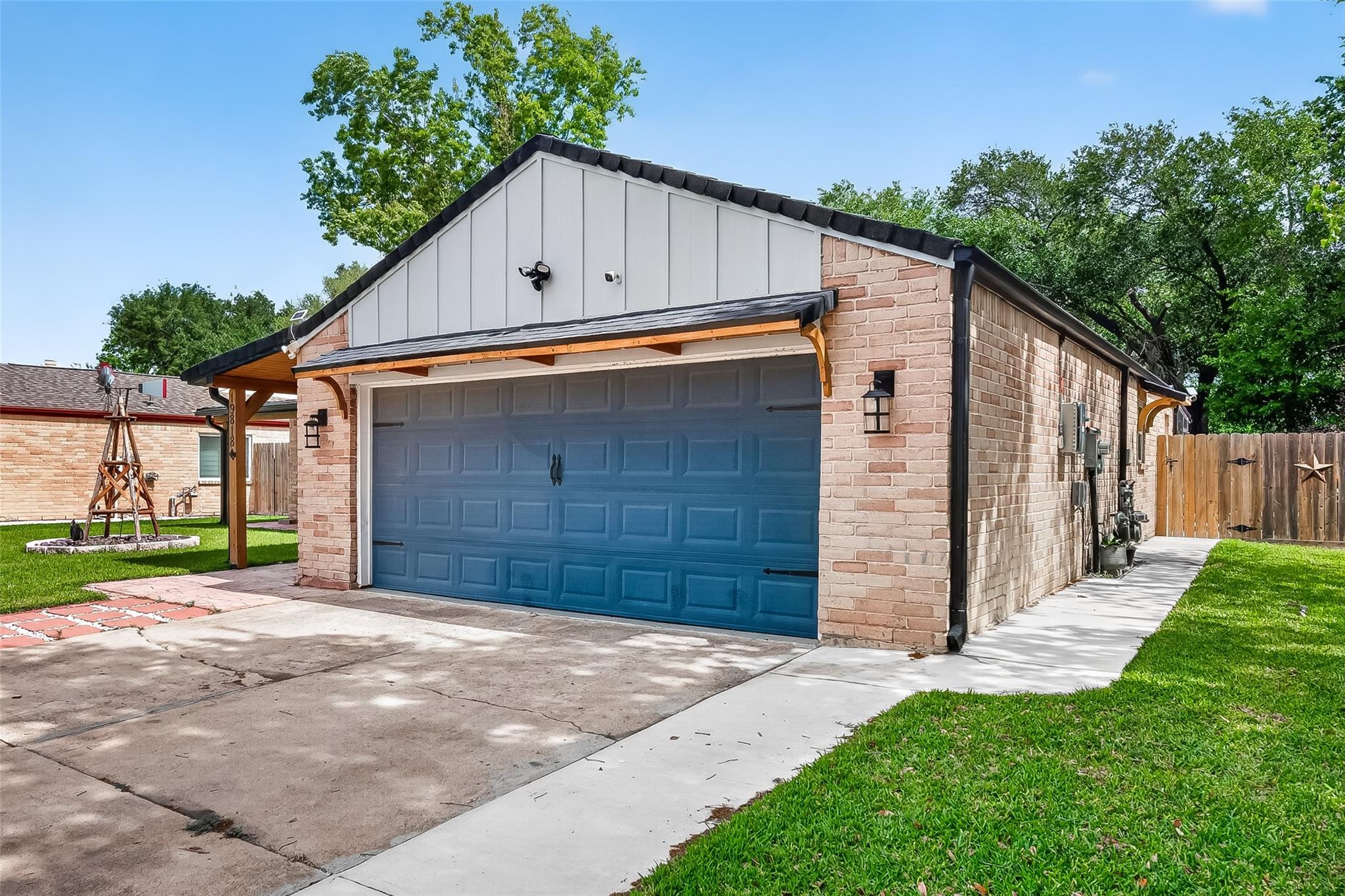 19818 Packwood Drive