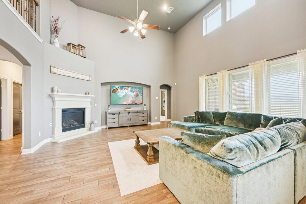 Photo of 2406 Harborwood Court, Texas City, TX 77568 (MLS # 38529093)