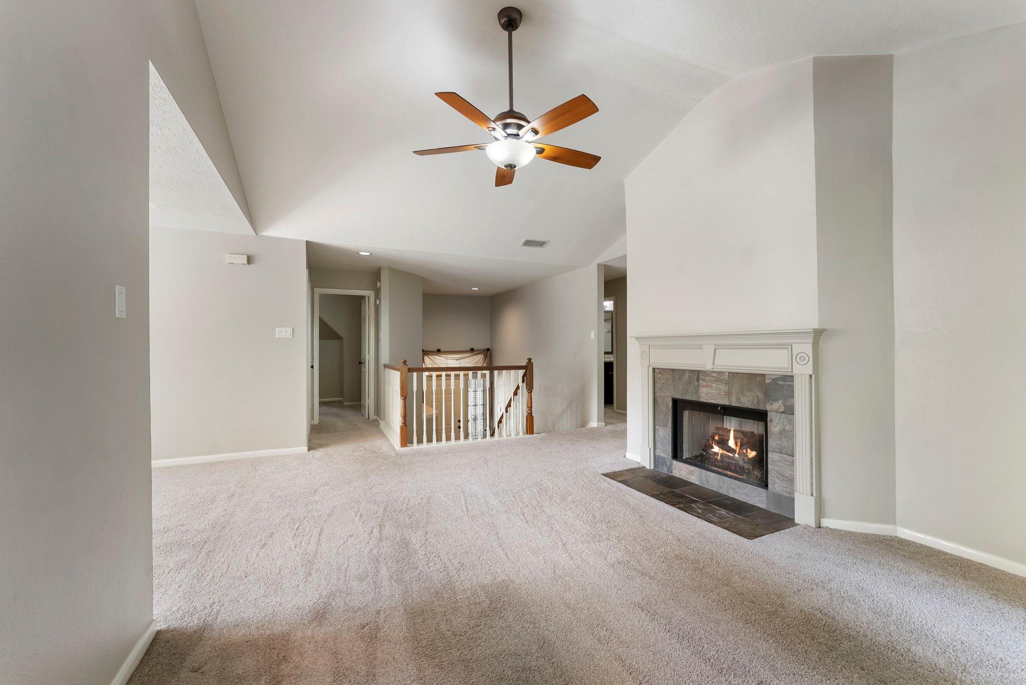 17 N Spiral Vine Circle