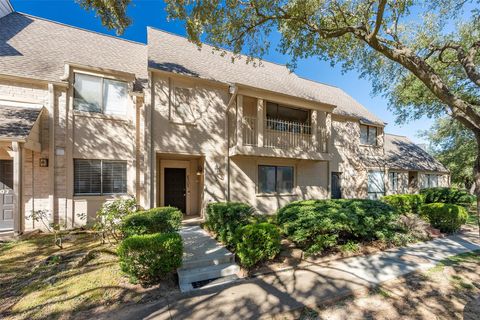 Photo of 6505 Alisa Lane, Houston, TX 77084 (MLS # 4915454)