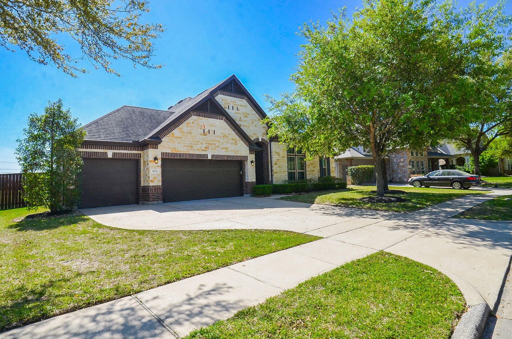 10714 Winding Green Drive