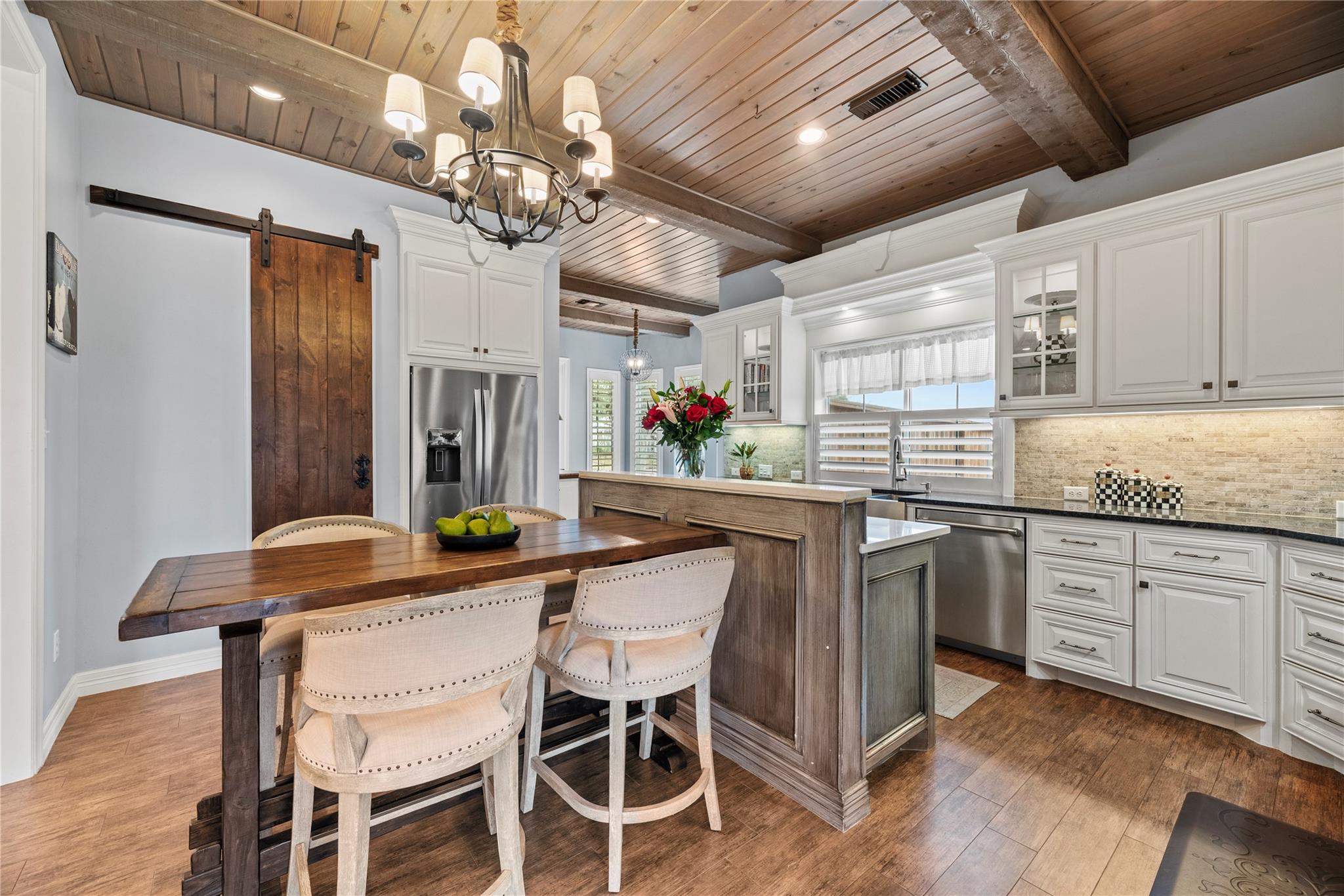 9618 Silver Birch Court