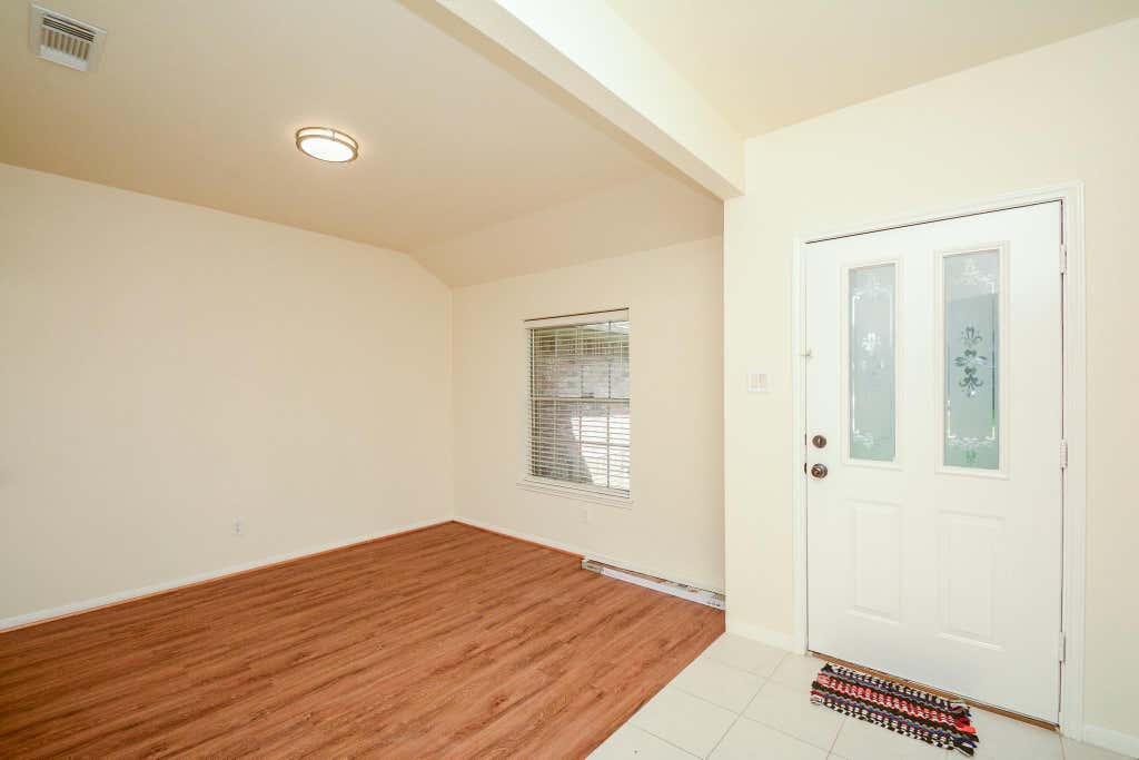 Photo of 9502 Coast Bridge Street, Houston, TX 77075 (MLS # 89705994)