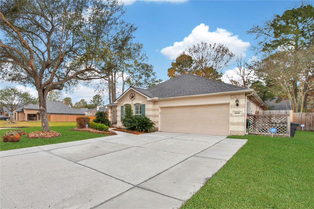 Photo of 3230 Fair Falls Drive, Kingwood, TX 77345 (MLS # 18615178)