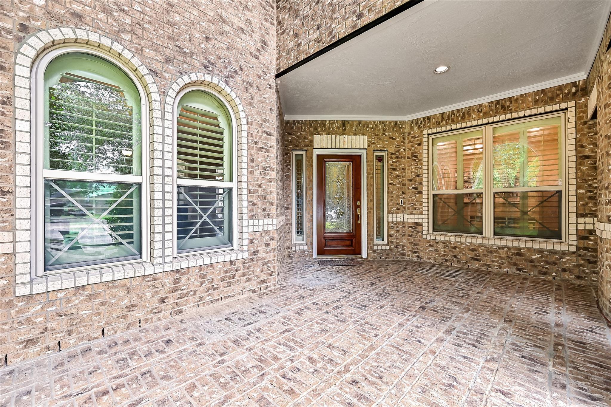 5805 Lawrence Court