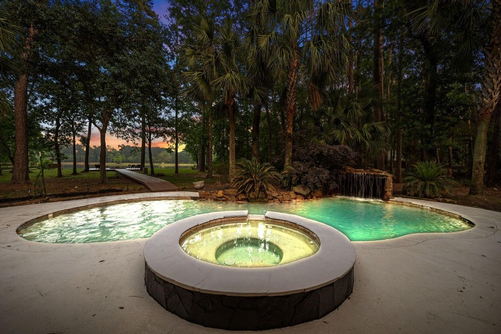 Photo of 1418 Sendera Ranch Drive, Magnolia, TX 77354 (MLS # 10807568)