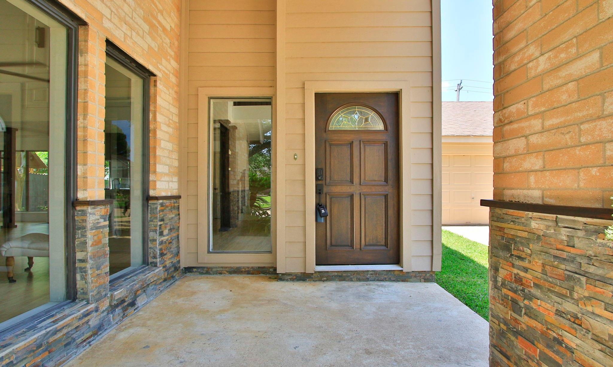 407 Hedgecroft Drive