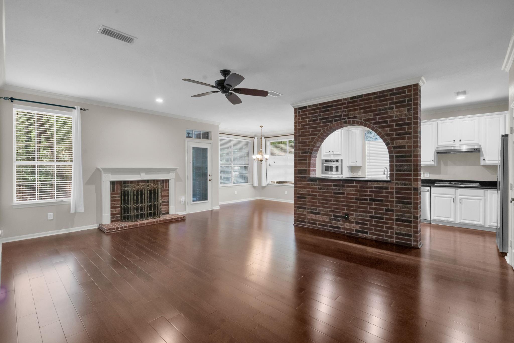 67 E Sterling Pond Circle