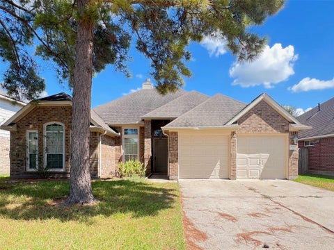 Photo of 5610 Dunbrook Park Lane, Katy, TX 77449 (MLS # 45033095)