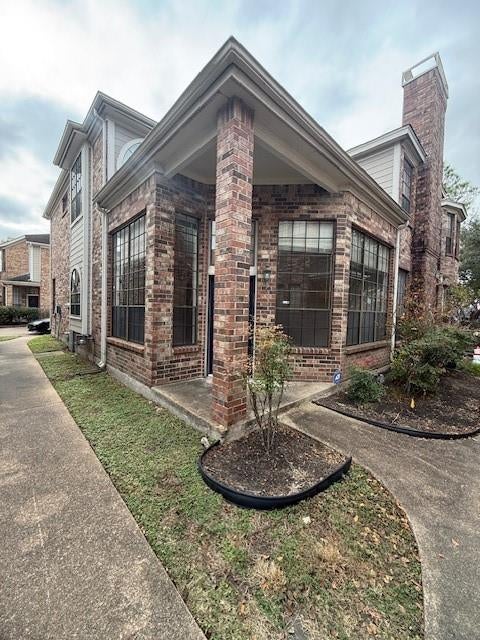 Townhouse For Sale - 8888 Benning Drive #271<br/> Houston, TX 77031