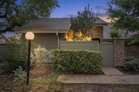 Photo of 12962 Greenway Chase Court #2962, Houston, TX 77072 (MLS # 73546068)