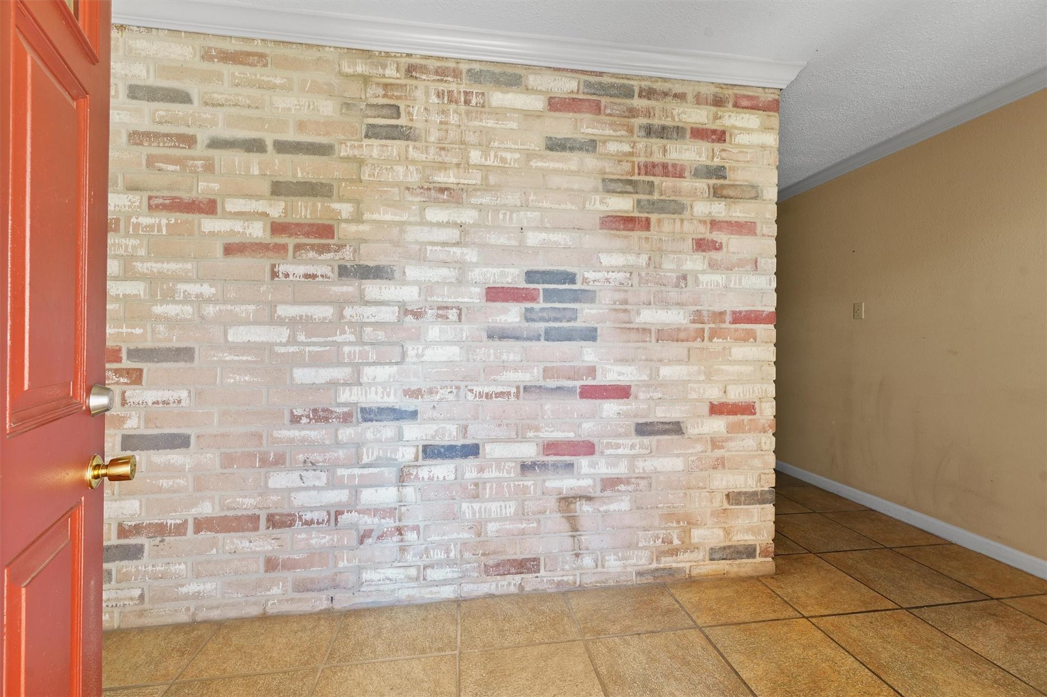 11211 Early Spring Circle