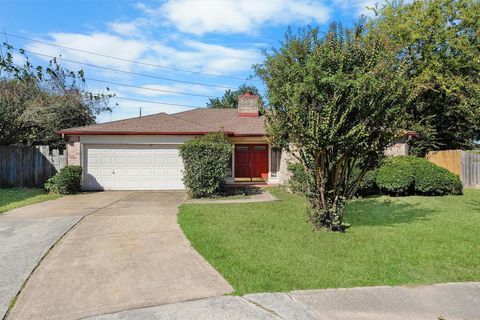 Photo of 11211 Early Spring Circle, Houston, TX 77064 (MLS # 10918856)