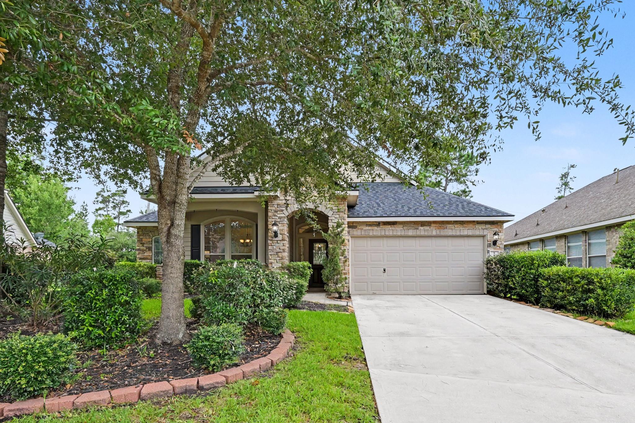 7 Fraiser Fir Place