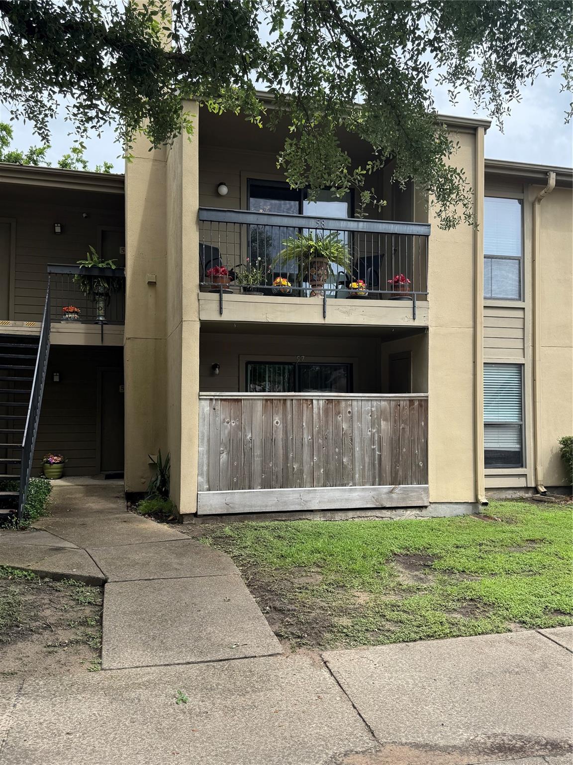 3300 Pebblebrook Drive 57