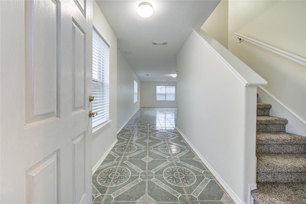 Photo of 9926 Myrtle Field Lane, Houston, TX 77044 (MLS # 19831466)