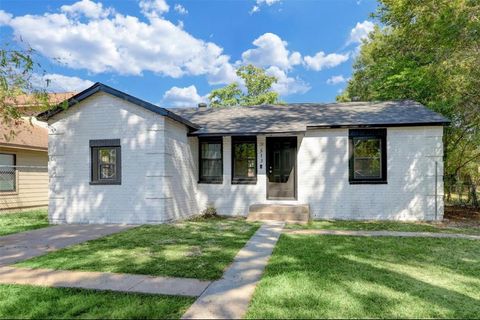 Photo of 513 Mayford Street, Houston, TX 77076 (MLS # 49661233)