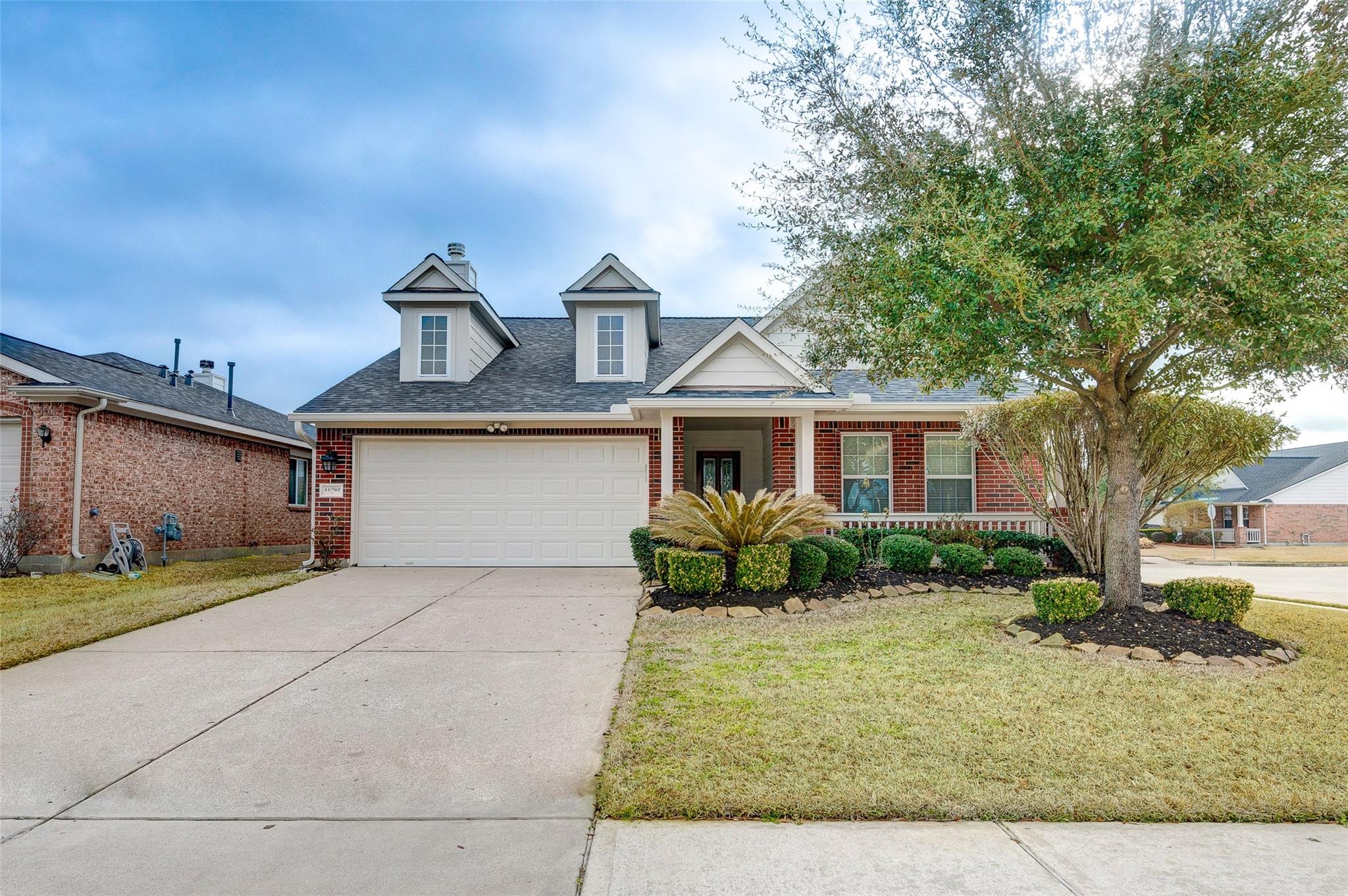 16702 Grovetrail Lane