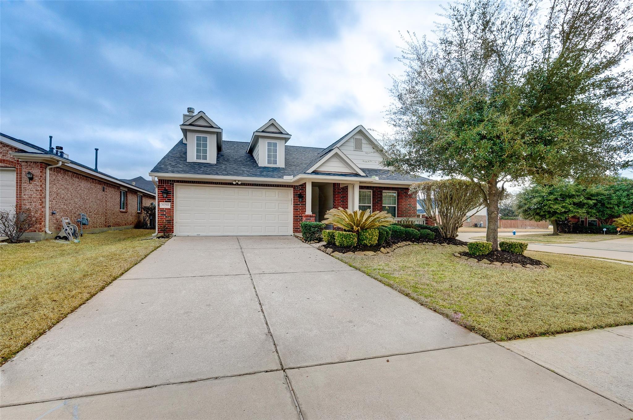 16702 Grovetrail Lane