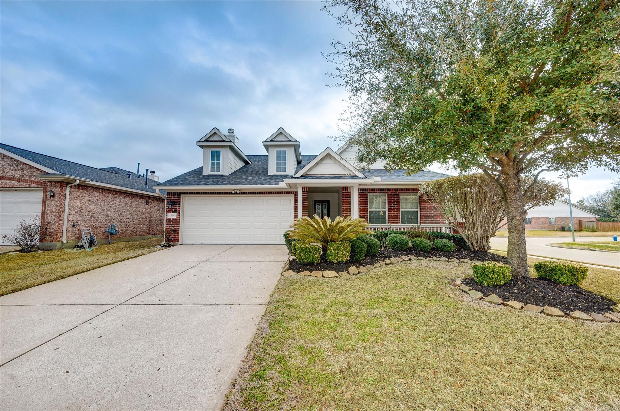 16702 Grovetrail Lane