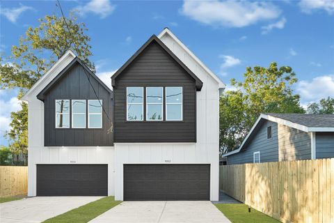 Photo of 9312 Waller Street, Houston, TX 77012 (MLS # 73113351)