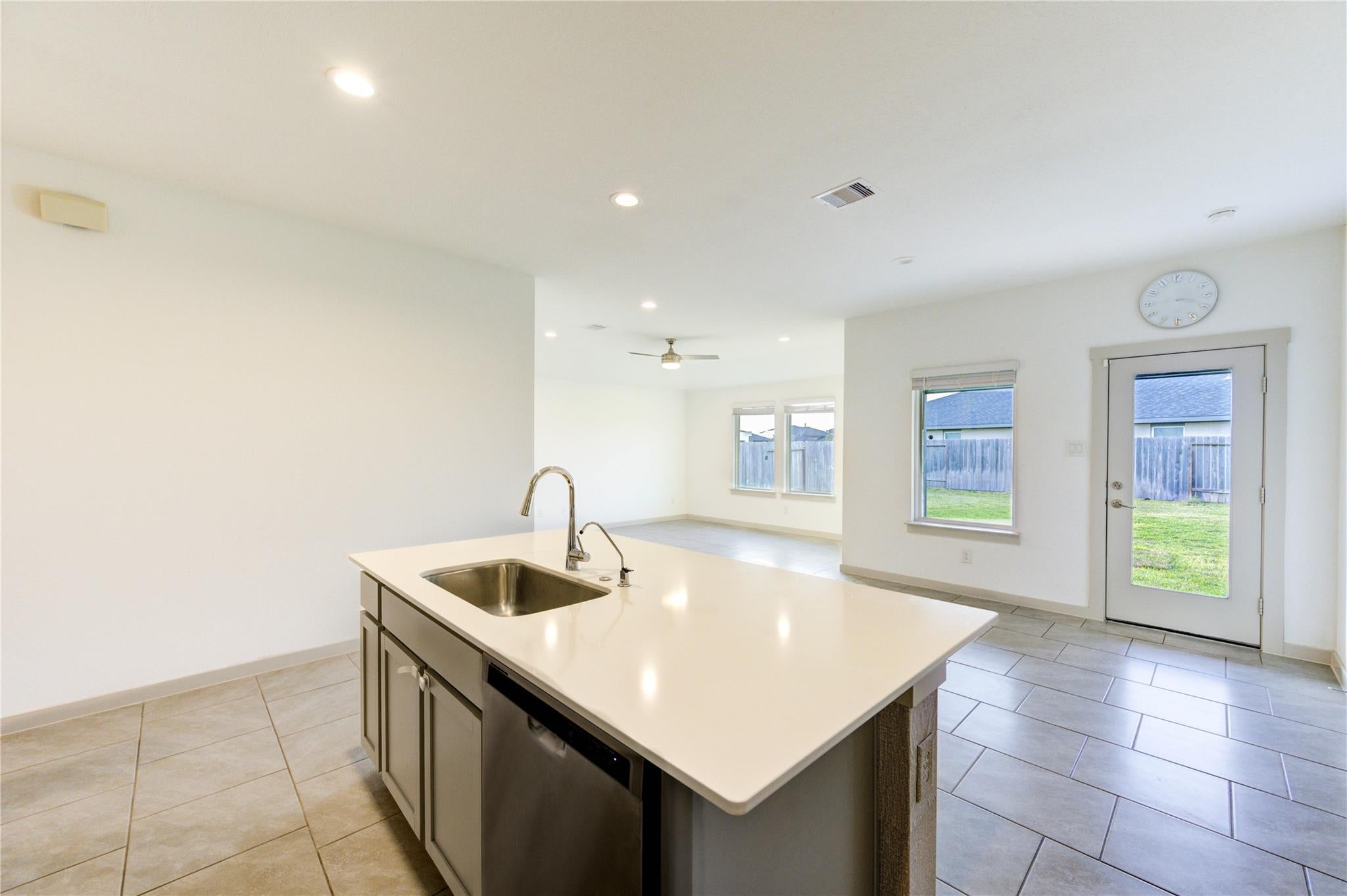 29430 Travis Trace