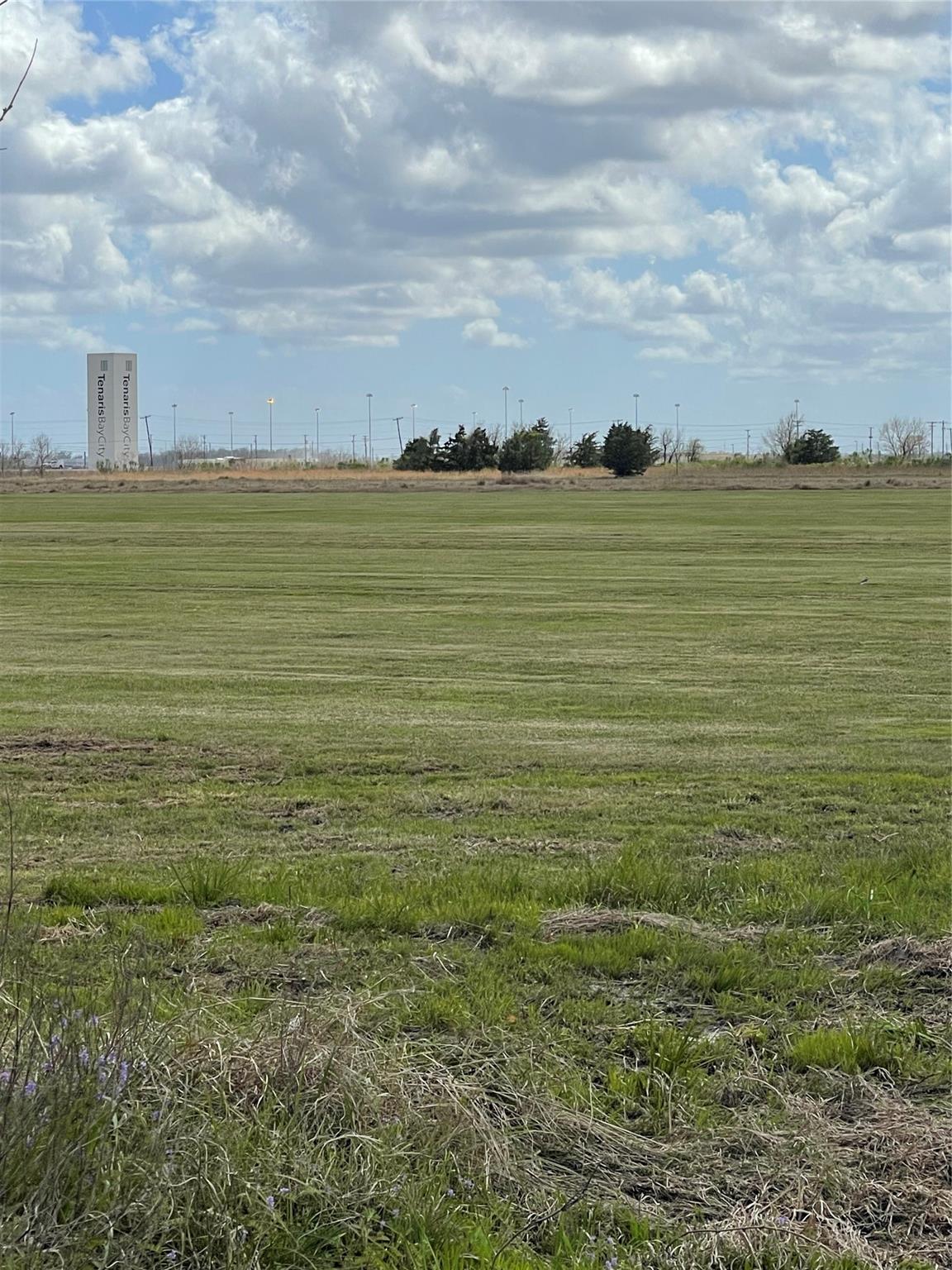 Photo 1 of 5 — 8535 State Hwy 35 Highway, Van Vleck, TX 77482