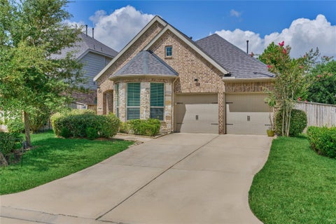 Photo of 233 N Carson Cub Court, Montgomery, TX 77316 (MLS # 95587481)
