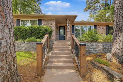 Photo of 603 Hillcrest Drive, Huntsville, TX 77340 (MLS # 88696185)