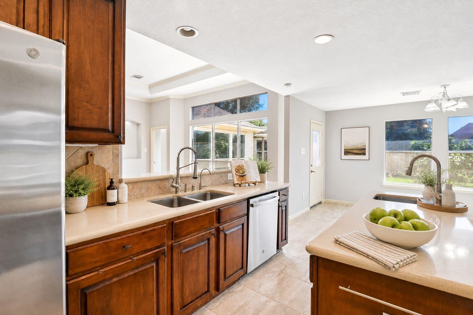 3822 Katy Hollow Drive