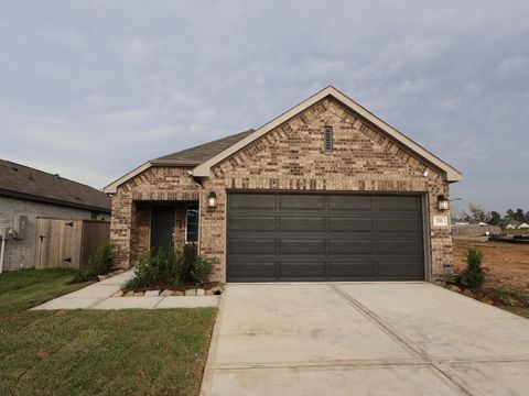 Photo of 733 Falling Cave Drive, Willis, TX 77378 (MLS # 37355824)
