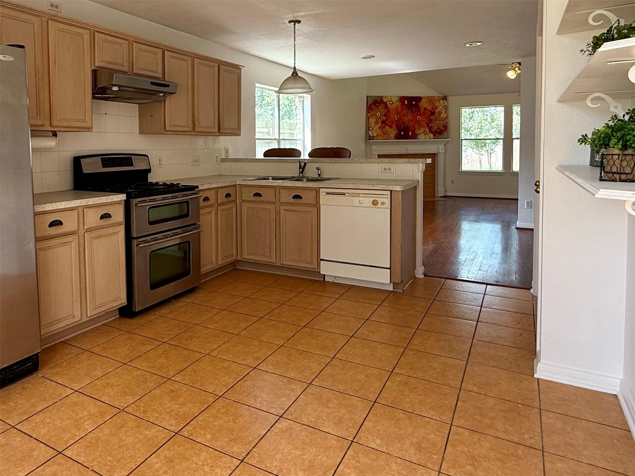805 N Belle Drive
