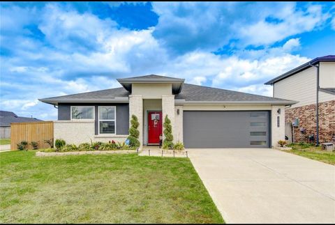 Photo of 29322 Hoelzen Hollow Drive, Katy, TX 77494 (MLS # 12049413)