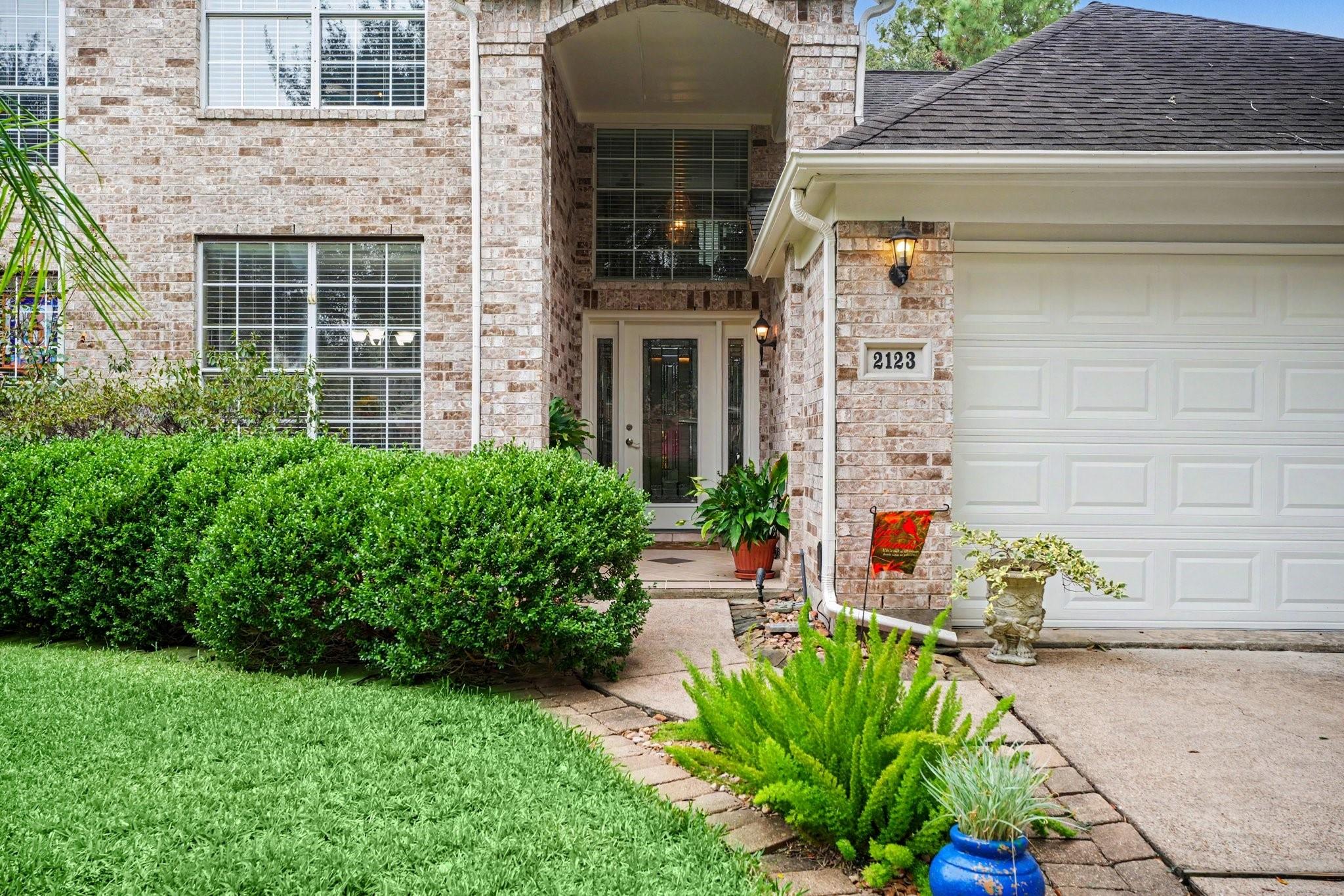2123 Autumn Cove Drive