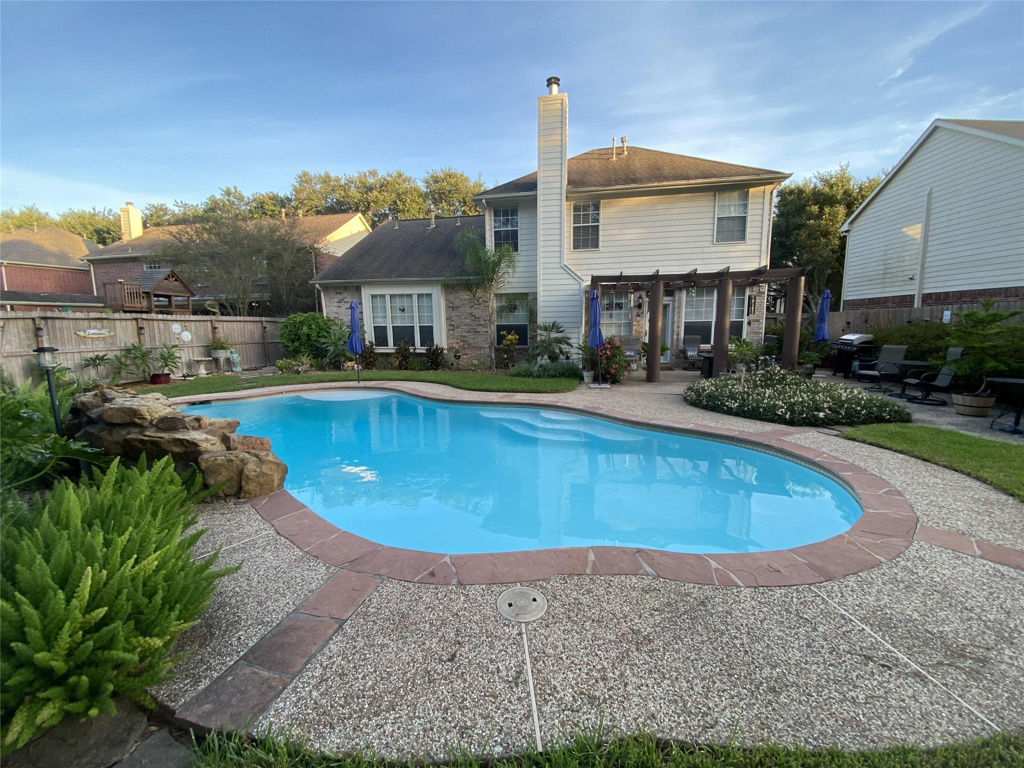 2123 Autumn Cove Drive