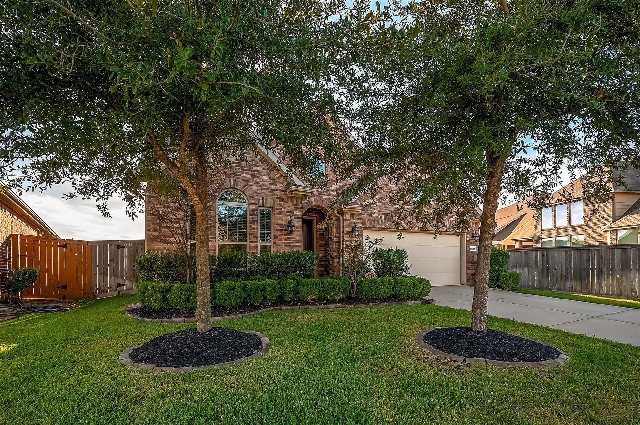 10839 Paula Bluff Lane