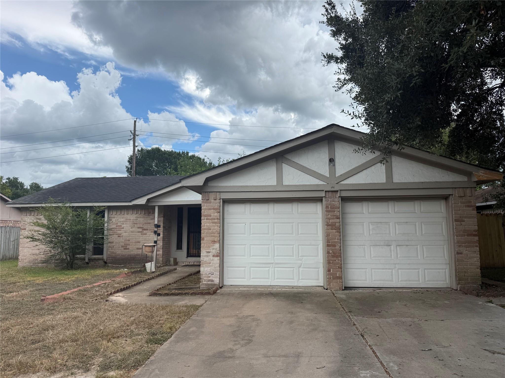 22611 Fincastle Drive