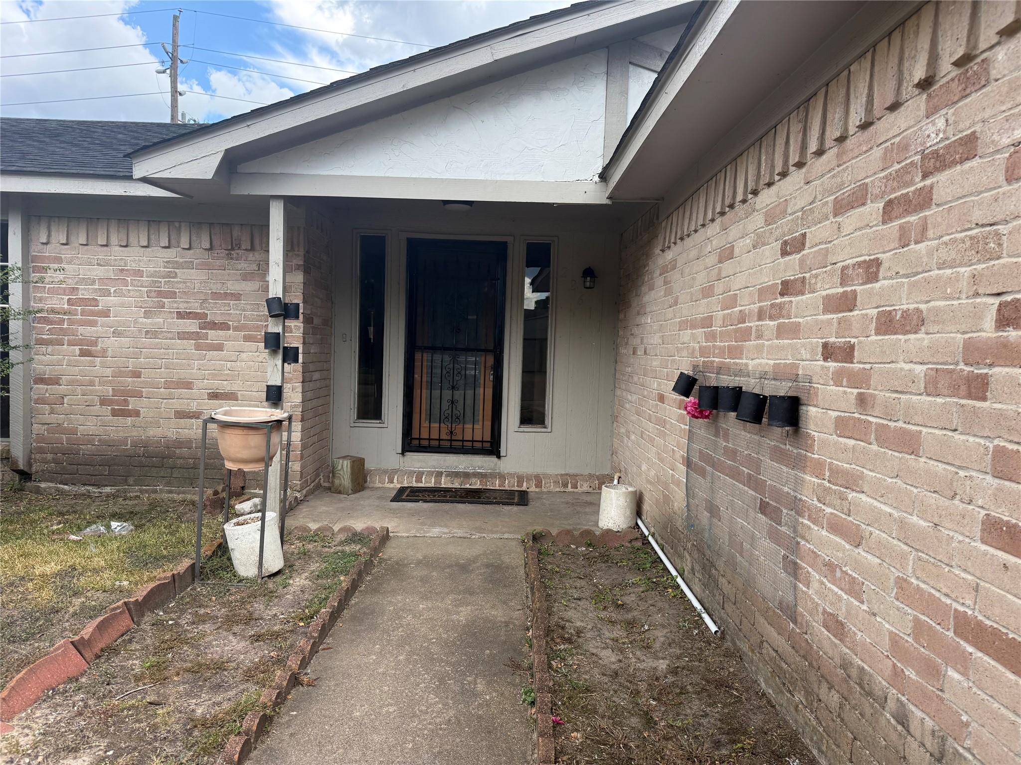 22611 Fincastle Drive