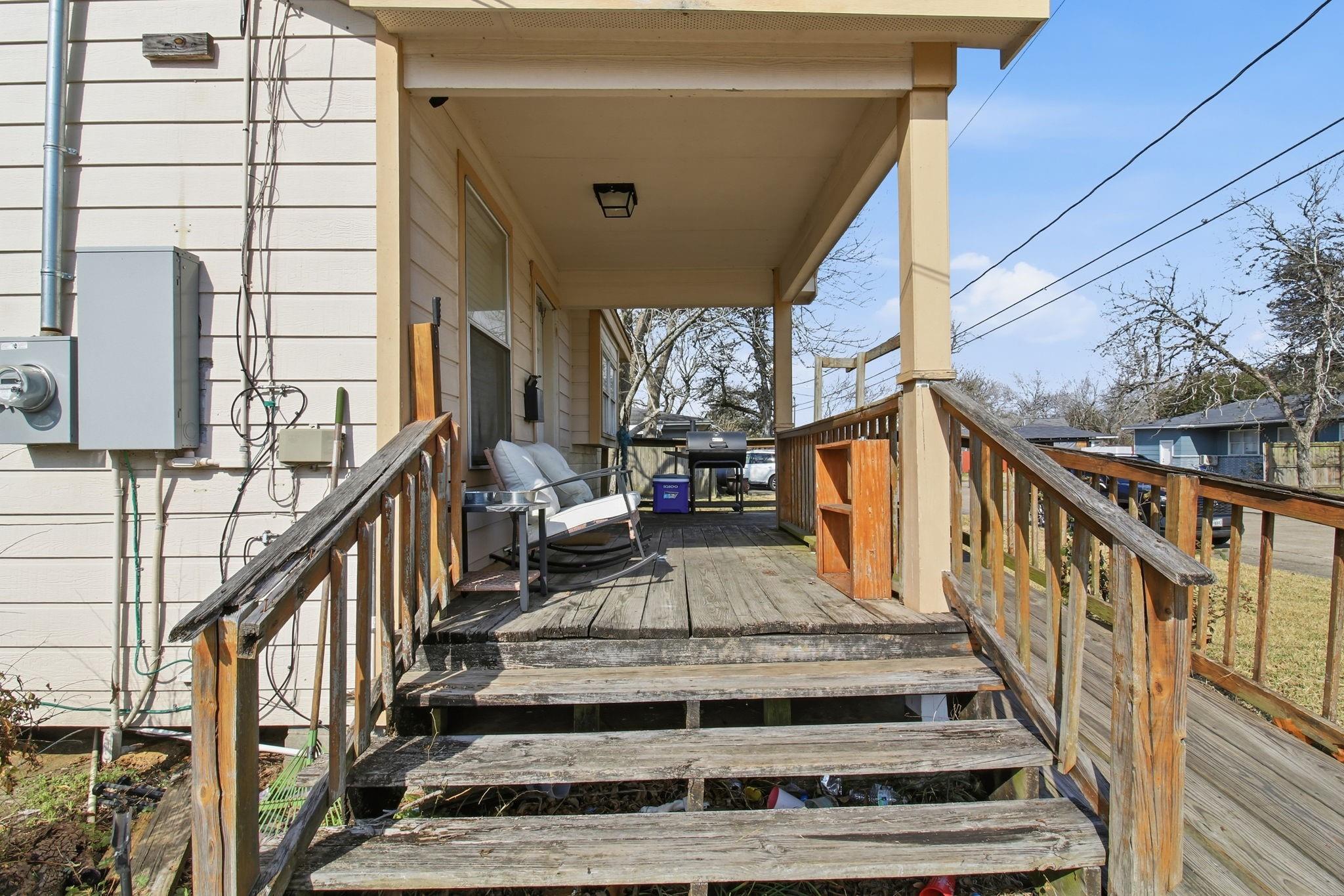 1701 W Humble Street