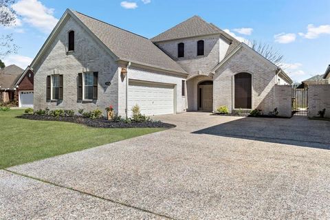 Photo of 6355 Chasse Gardens Drive, Orange, TX 77632 (MLS # 89789307)
