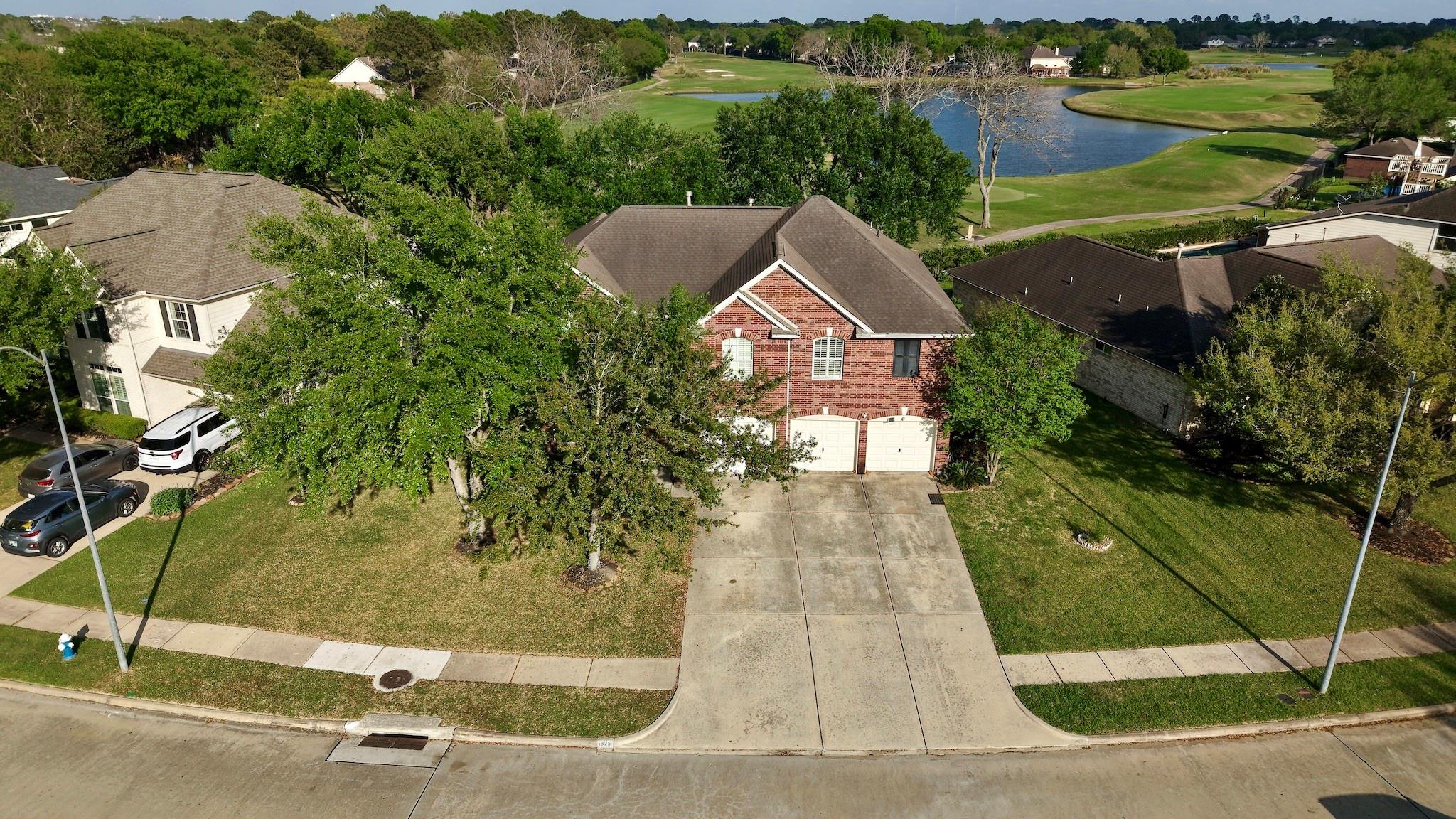 1823 Blue Water Bay Drive