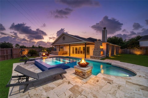 Photo of 3143 S Royce Circle, Manvel, TX 77578 (MLS # 77961887)
