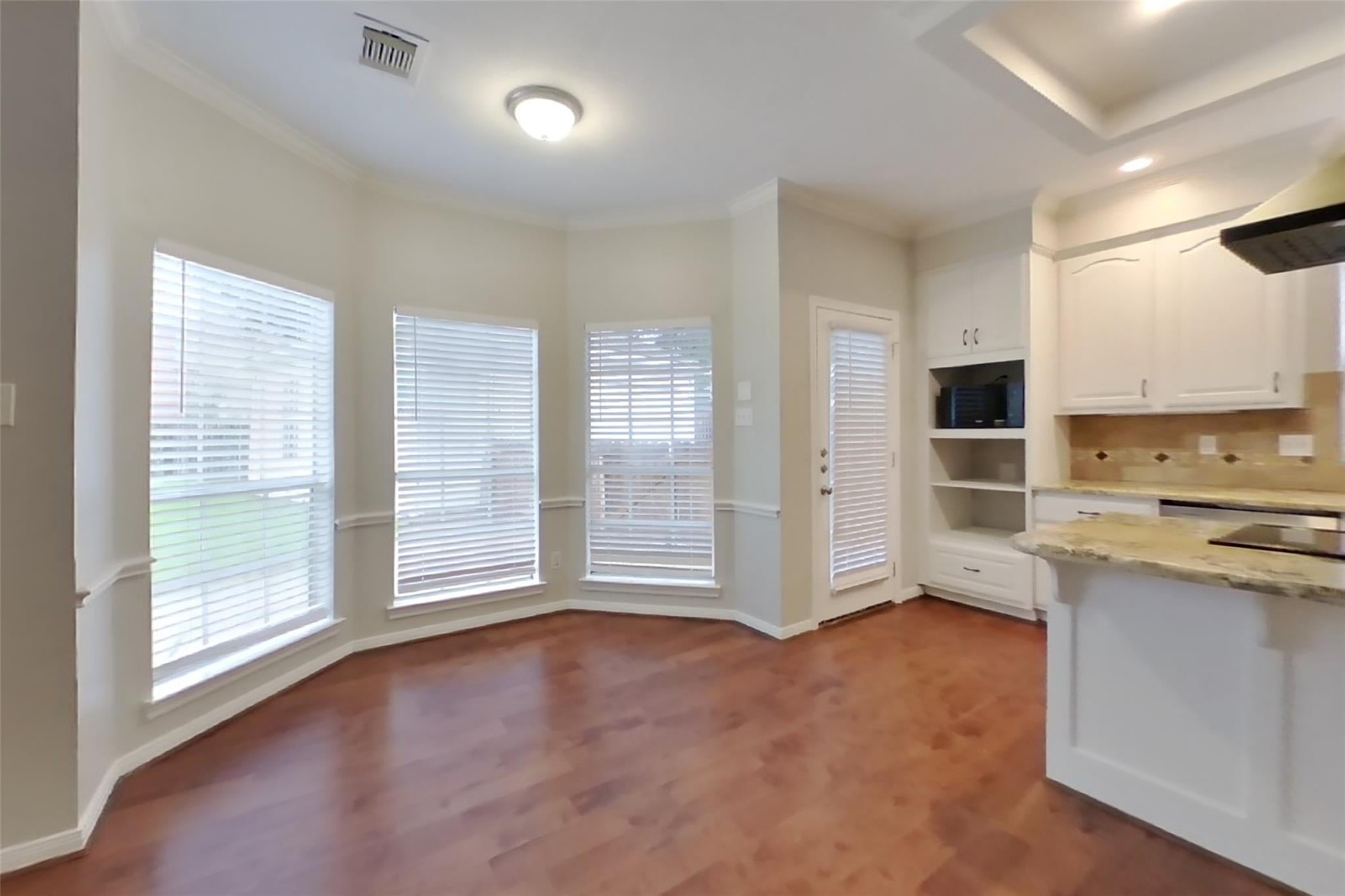 1507 Moon Shadow Court