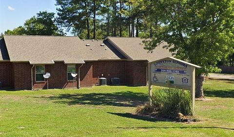 Photo of 545 E 1st Street, Groveton, TX 75845 (MLS # 44819428)