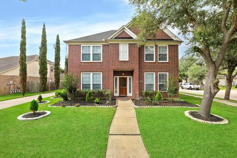 Photo of 17611 Haywood Oaks Drive, Houston, TX 77095 (MLS # 27736156)