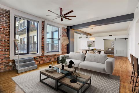 Photo of 915 Franklin Street #5L, Houston, TX 77002 (MLS # 9103993)