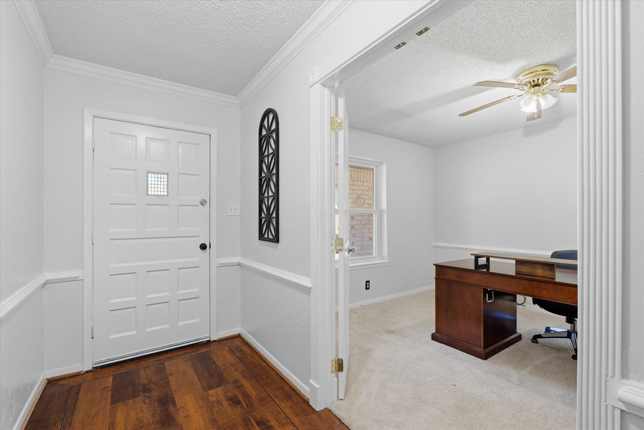 4014 Pin Oak Drive