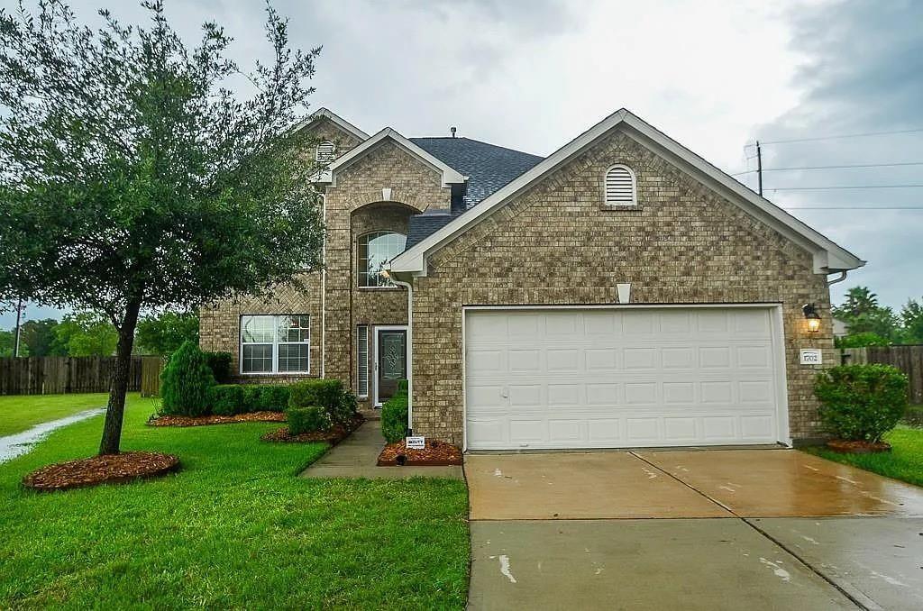1702 Lansing Cove Drive