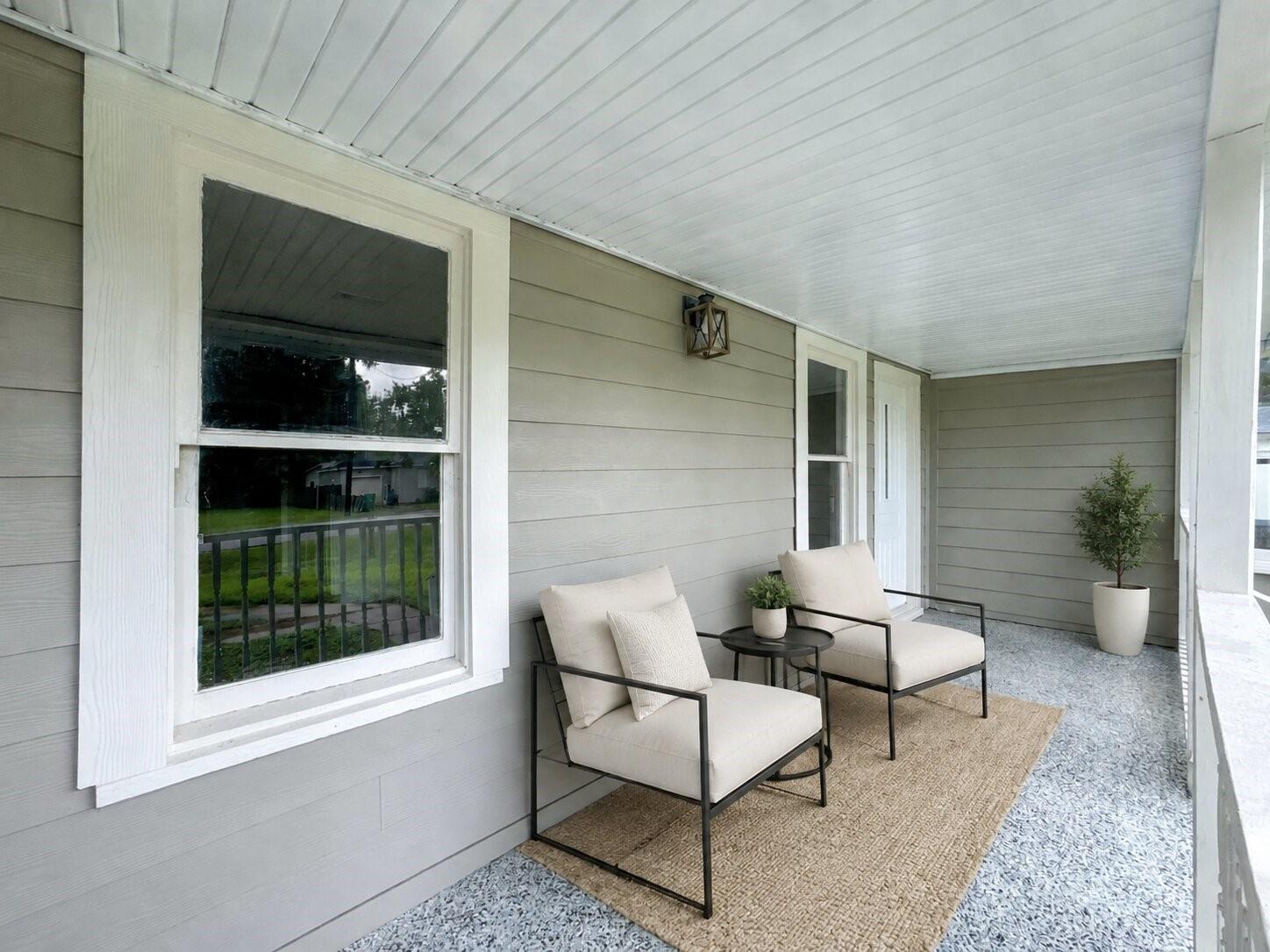 121 Lake Road