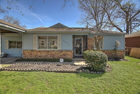 Photo of 9309 Cathedral Drive, Houston, TX 77051 (MLS # 28987742)